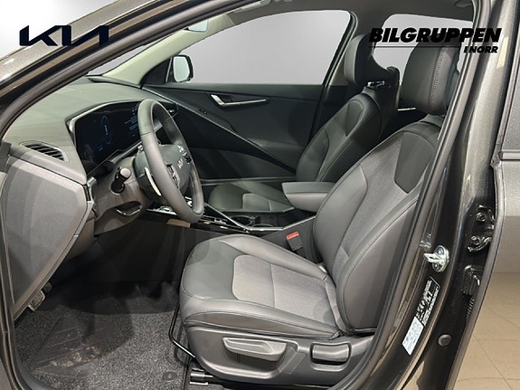 Kia Niro 8 of 16