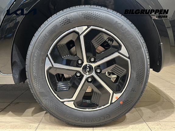 Kia Niro 16 of 16