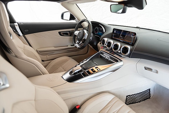 Mercedes-Benz AMG GT C 21 of 30