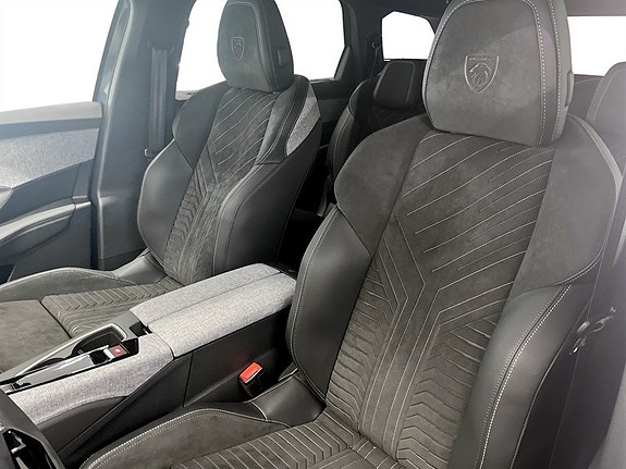 Peugeot 5008 13 of 14
