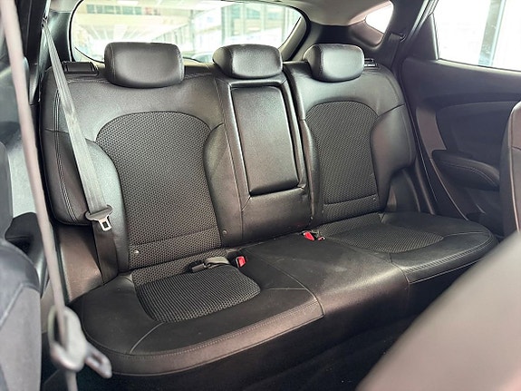 Hyundai ix35 11 of 20