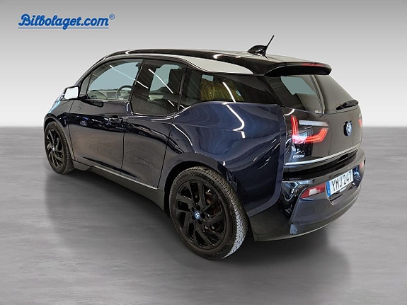 BMW i3 3 of 5
