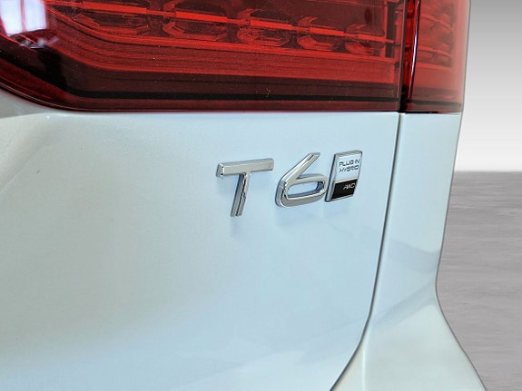 Volvo V60 15 of 16
