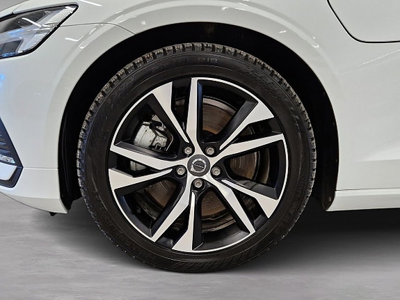 Volvo V60 16 of 16