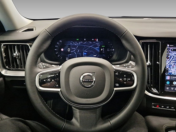 Volvo V60 8 of 16