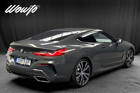 BMW M850i 5 of 5