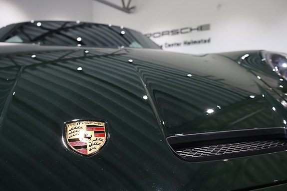 Porsche 911 GT3 11 of 24