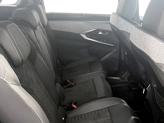 Peugeot 5008 7 of 14
