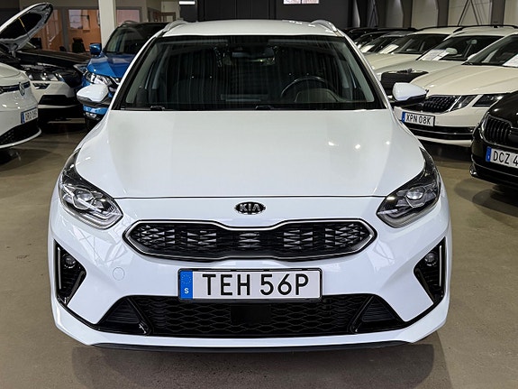 Kia Ceed 8 of 24