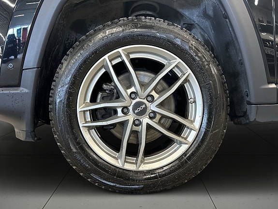 Jeep Compass 14 of 21