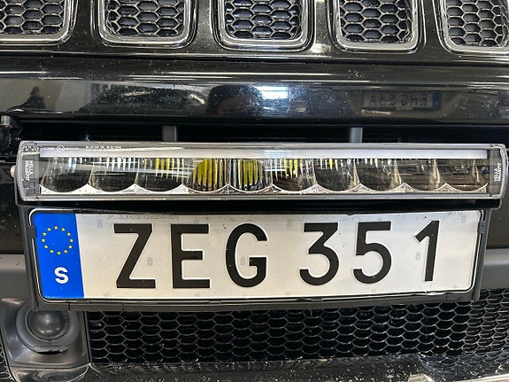 Jeep Compass 18 of 21