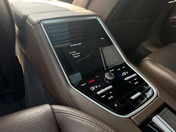Porsche Panamera 4S 30 of 30