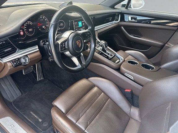 Porsche Panamera 4S 11 of 30