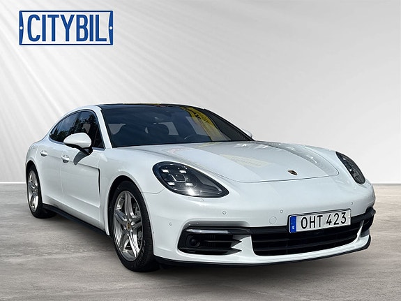 Porsche Panamera 4S 7 of 30