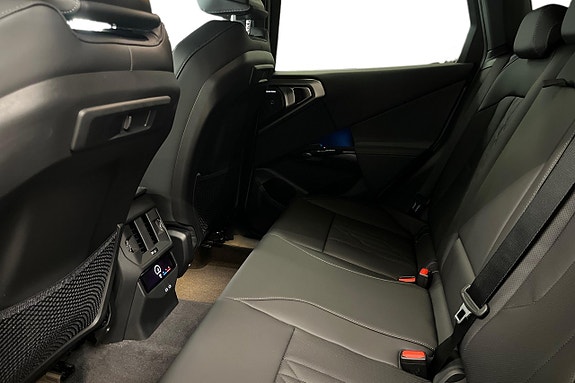 BMW X3 11 of 18
