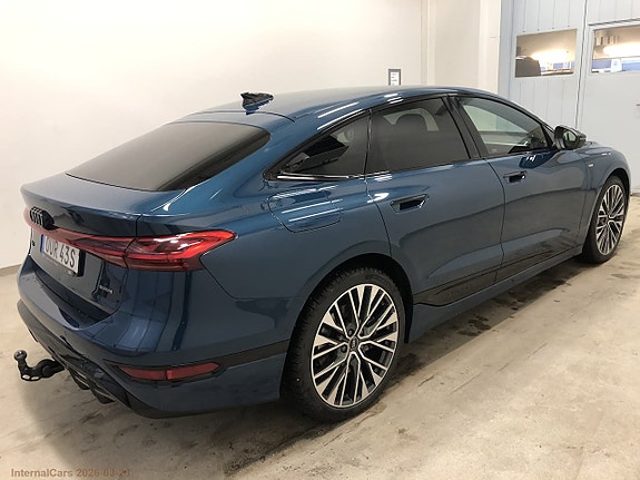 Audi A6 2 of 11