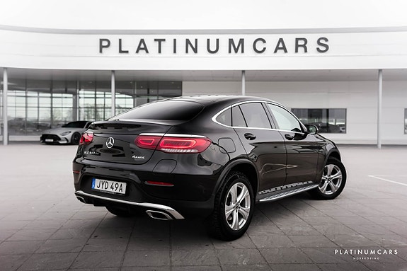 Mercedes-Benz GLC300 de 2 of 5