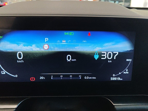 Kia Niro 8 of 15