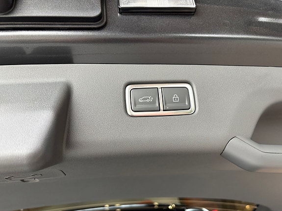 Kia EV9 11 of 13