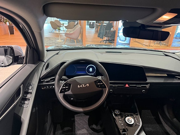 Kia Niro 8 of 12