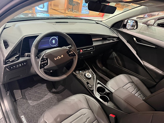 Kia Niro 6 of 12