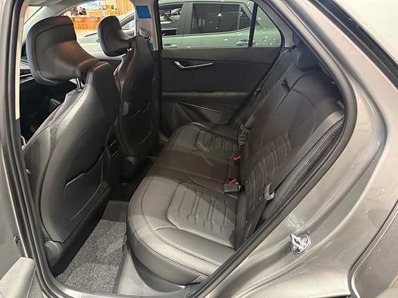 Kia Niro 7 of 12