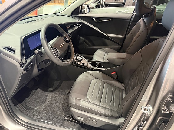 Kia Niro 3 of 12