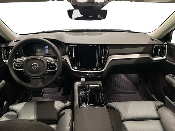 Volvo V60 5 of 15