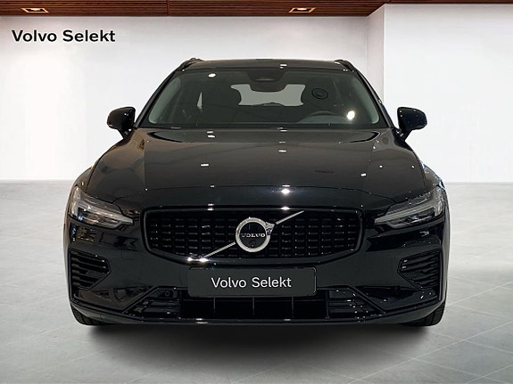 Volvo V60 8 of 15