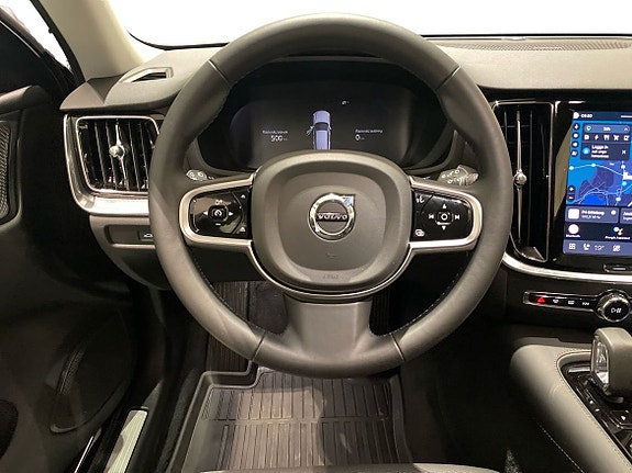 Volvo V60 10 of 15