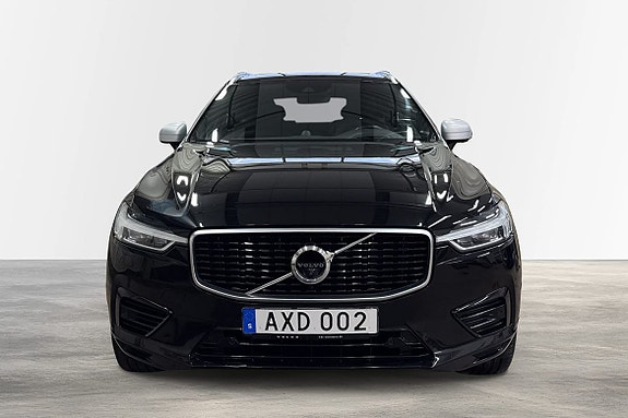 Volvo XC60 2 of 5