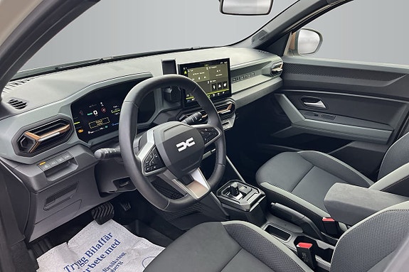 Dacia Duster 10 of 17