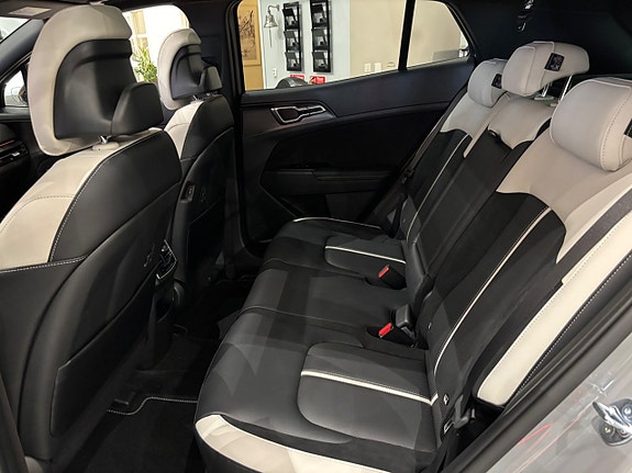 Kia Sportage 6 of 10