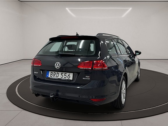 Volkswagen Golf VII 9 of 24