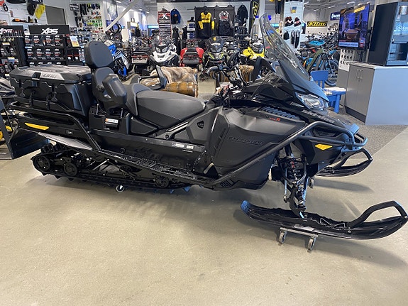 Ski-Doo Expedition SE 900 ACE TURBO R MOMSAD