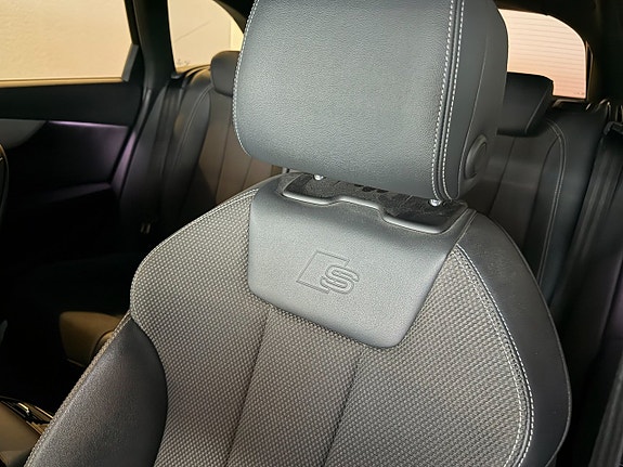 Audi A4 17 of 27