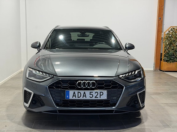Audi A4 8 of 27