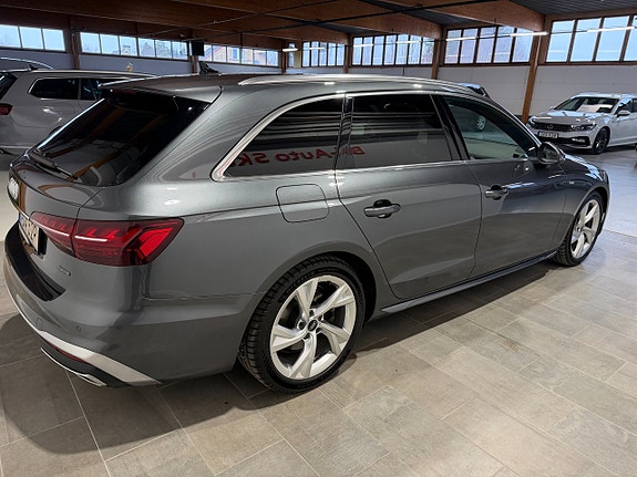 Audi A4 6 of 27
