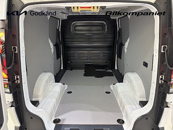 Kia PV5 14 of 17