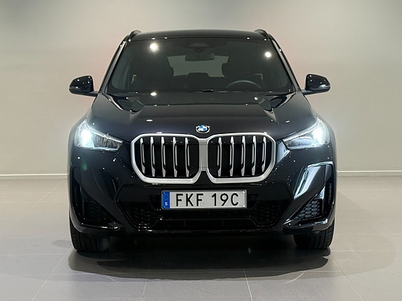 BMW X1 2 of 5