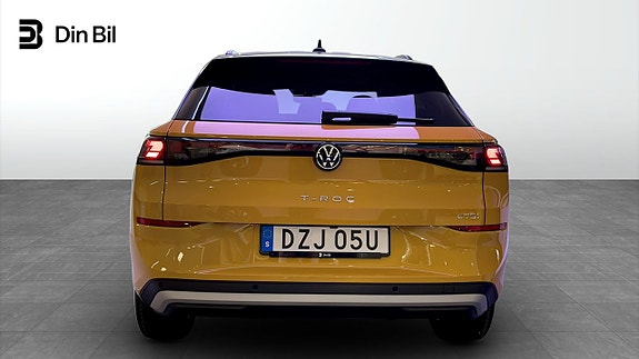 Volkswagen T-Roc 5 of 5