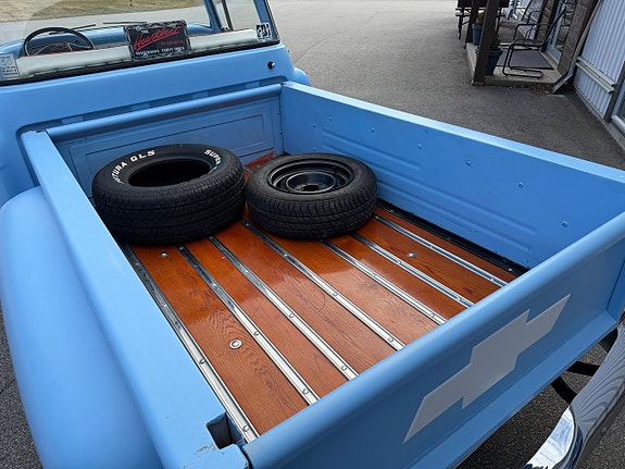 Chevrolet 3100 10 of 11