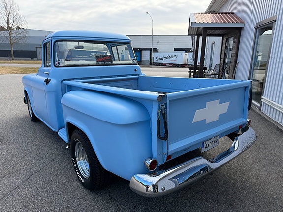 Chevrolet 3100 3 of 5