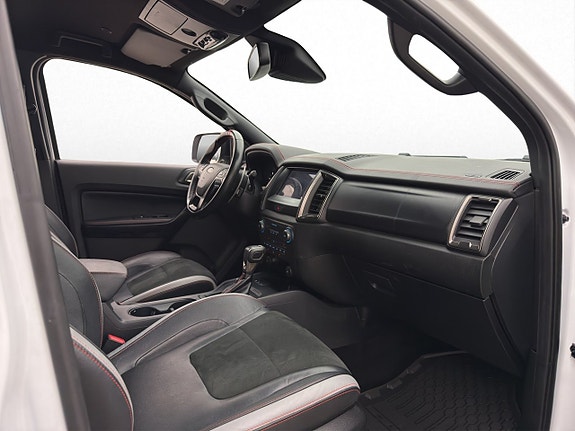 Ford Ranger Raptor 29 of 30