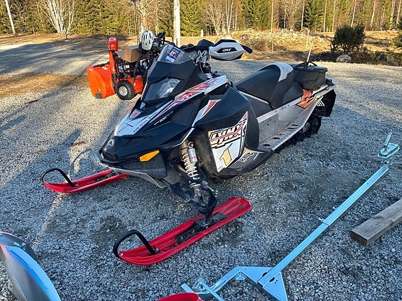 Lynx RAVE RE 800 E-TEC RAVE RE 800 E-TEC