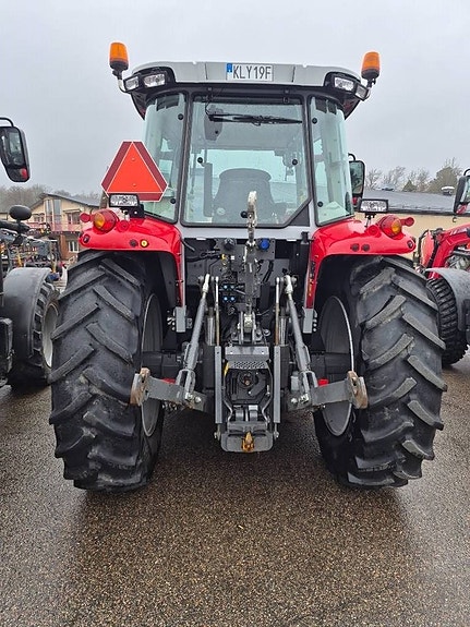 Massey Ferguson MF 5S.105 DYNA 4 5 of 10
