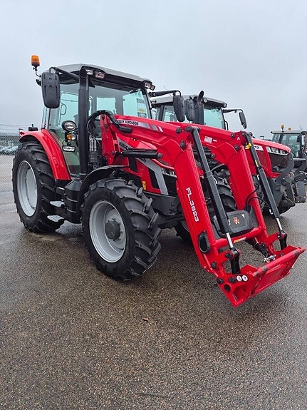 Massey Ferguson MF 5S.105 DYNA 4 3 of 10