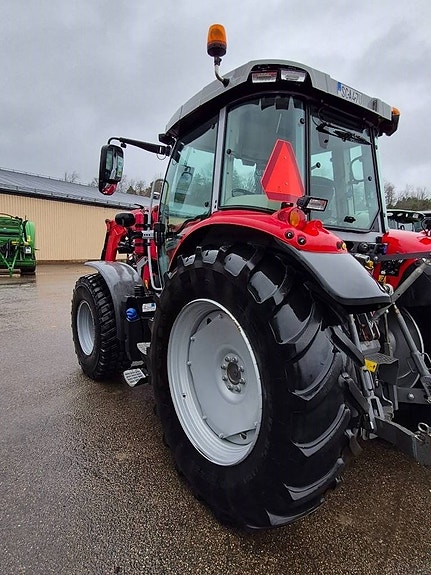 Massey Ferguson MF 5S.135 7 of 12