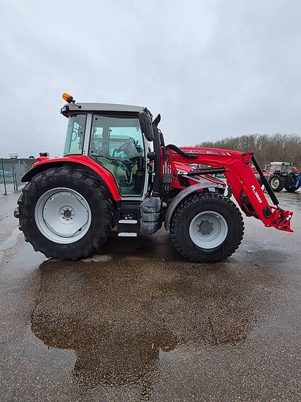 Massey Ferguson MF 5S.135 4 of 12