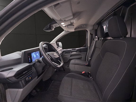 Ford Transit Custom 15 of 30
